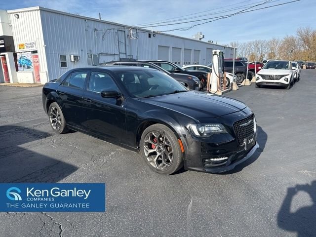 2017 Chrysler 300 S