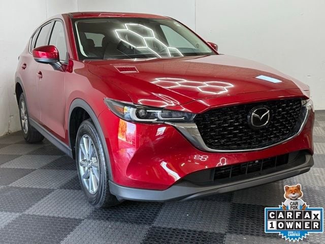 2022 Mazda CX-5 S Preferred package