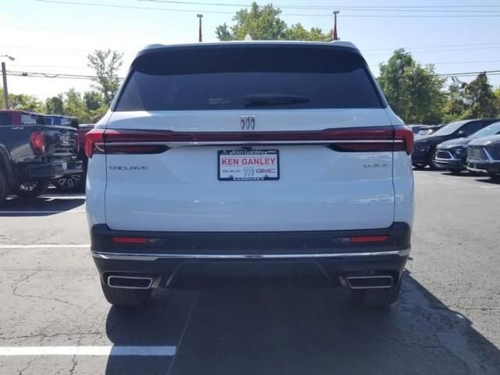 New 2026 Buick Enclave Preferred SUV