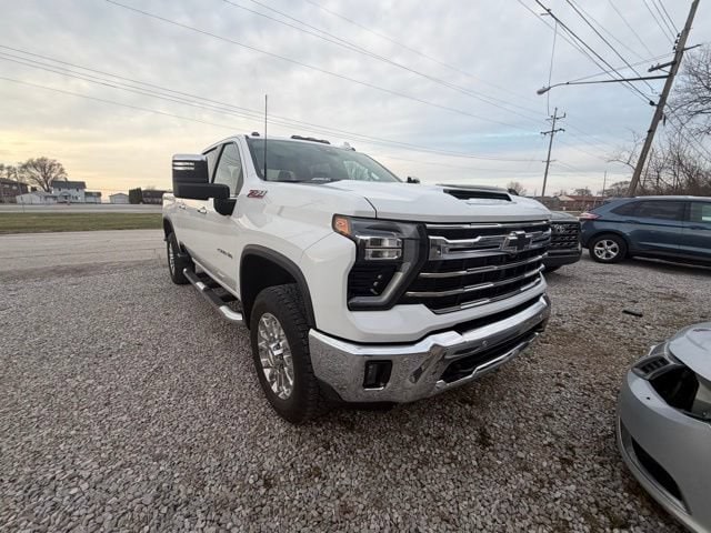 2025 Chevrolet Silverado 2500HD LTZ - Photo 10