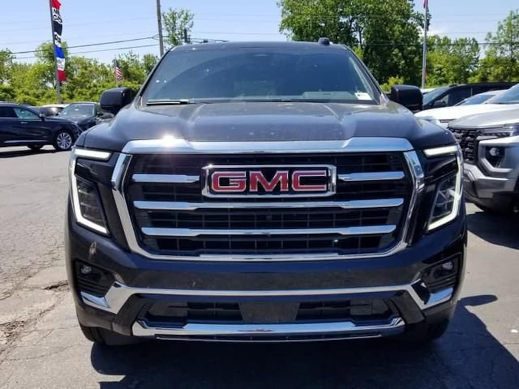 New 2026 GMC Yukon Elevation SUV