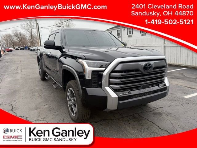 2022 Toyota Tundra Limited's photo