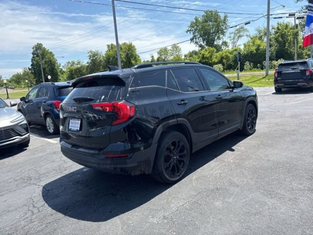 Used 2020 GMC Terrain SLE SUV