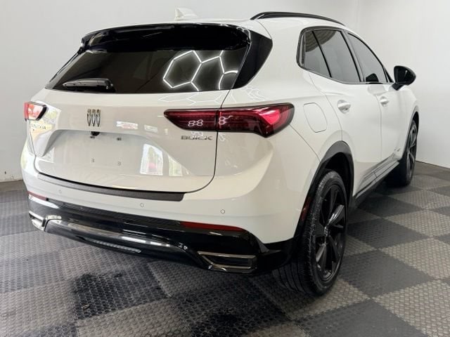 2025 Buick Envision Sport Touring - Photo 11