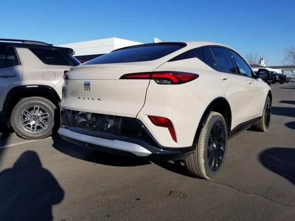 New 2026 Buick Envista Sport Touring SUV