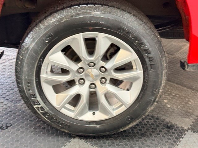 Photo 12