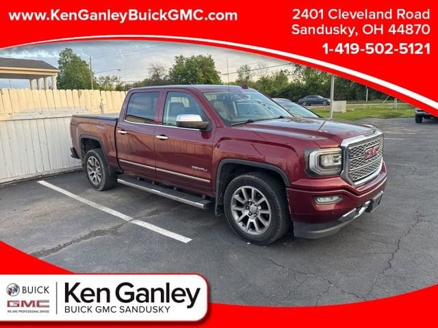2017 GMC Sierra 4WD Crew Cab Short Box's photo