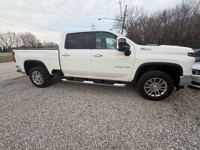 2025 Chevrolet Silverado 2500HD LTZ - Photo 7