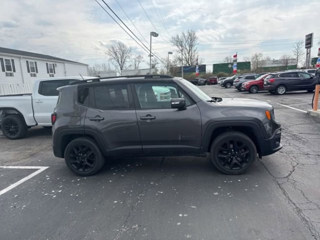 Used 2016 Jeep Renegade Latitude 4x4 SUV