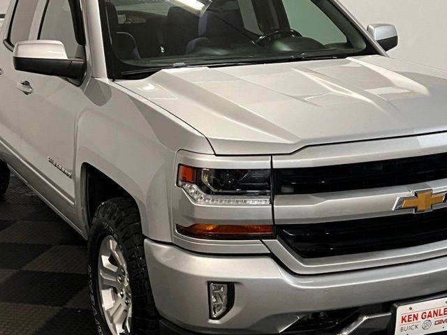 Used 2017 Chevrolet Silverado 1500 LT with VIN 1GCVKREC5HZ353137 for sale in Sandusky, OH