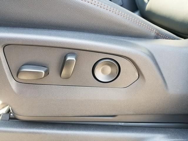 2026 GMC Sierra 1500 AT4 - Photo 12