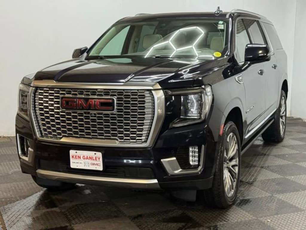 Used 2021 GMC Yukon XL Denali SUV