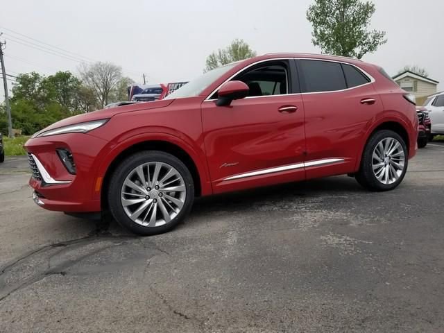 2025 Buick Envision Avenir photo 2