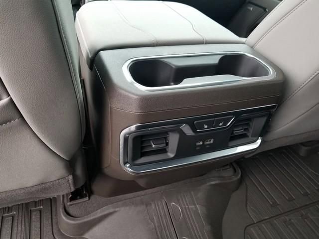 2026 GMC Sierra 1500 SLT - Photo 17