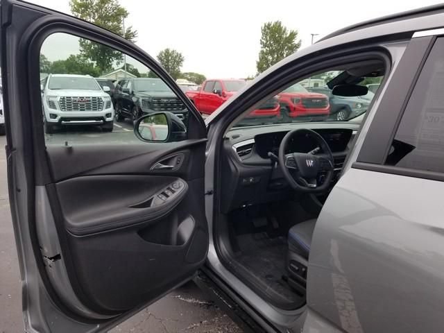 2026 Buick Encore GX Sport Touring - Photo 10