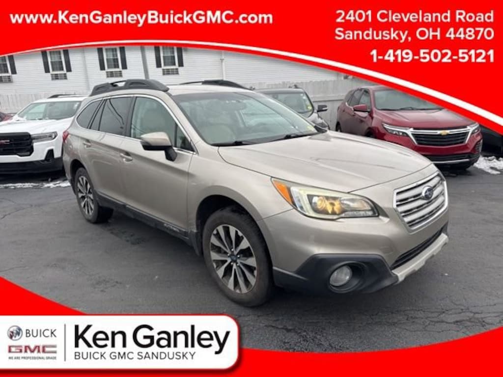 Used 2015 Subaru Outback 2.5i Limited w/Moonroof/KeylessAccess/Nav/EyeSight SUV