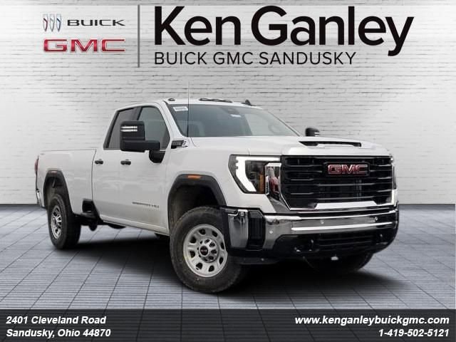 2026 GMC Sierra 2500HD Pro's photo
