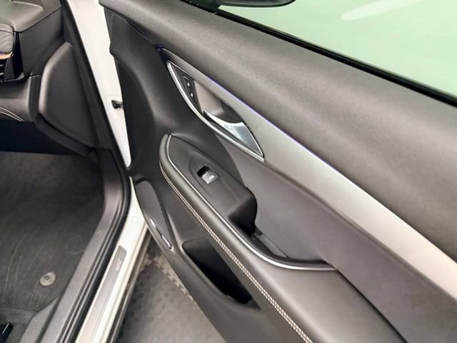 2025 Buick Envision Sport Touring - Photo 40