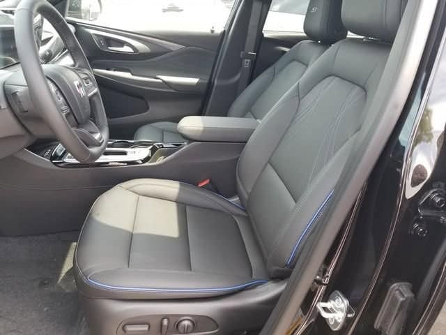 2026 Buick Envista Sport Touring - Photo 10