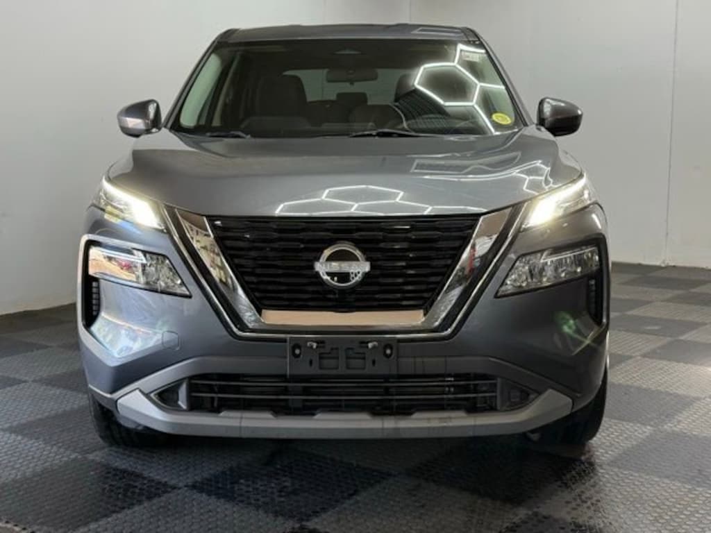 Used 2023 Nissan Rogue SV SUV