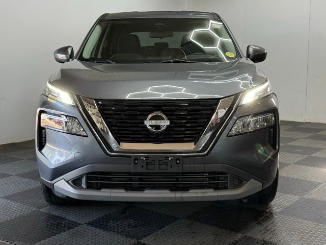 2023 Nissan Rogue SV photo 3