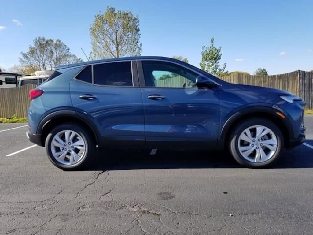 New 2026 Buick Encore GX Preferred SUV