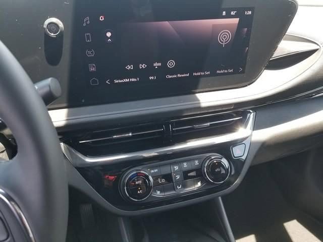 2026 Buick Envista Sport Touring - Photo 17