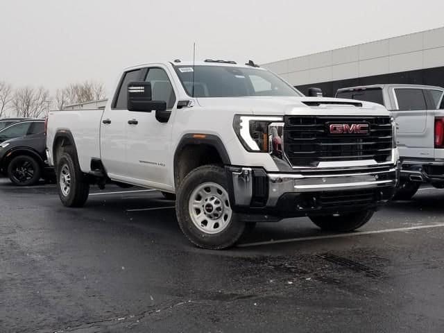 2026 GMC Sierra 2500HD Pro's photo
