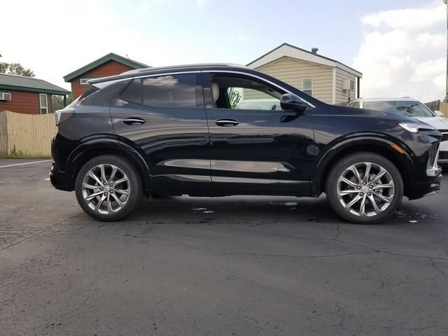 2025 Buick Encore GX Avenir photo 4