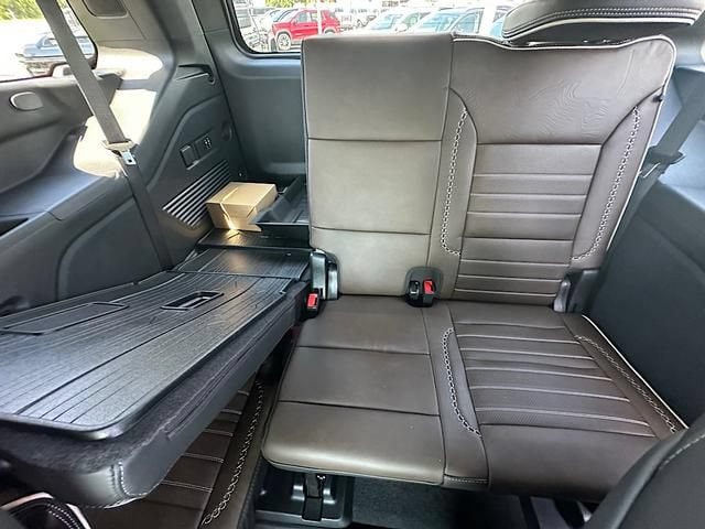 2026 GMC Yukon Denali Ultimate - Photo 16