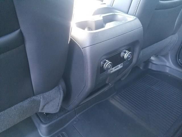 2026 Buick Enclave Sport Touring - Photo 16