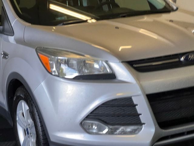 Used 2016 Ford Escape SE with VIN 1FMCU0G79GUC40084 for sale in Sandusky, OH