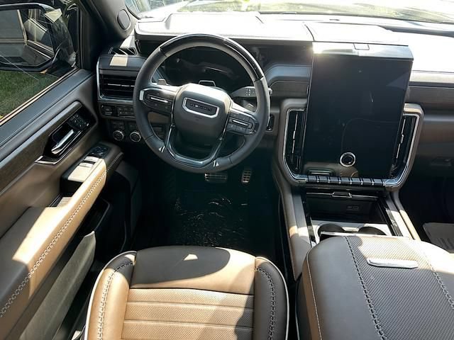 2026 GMC Yukon Denali Ultimate - Photo 18