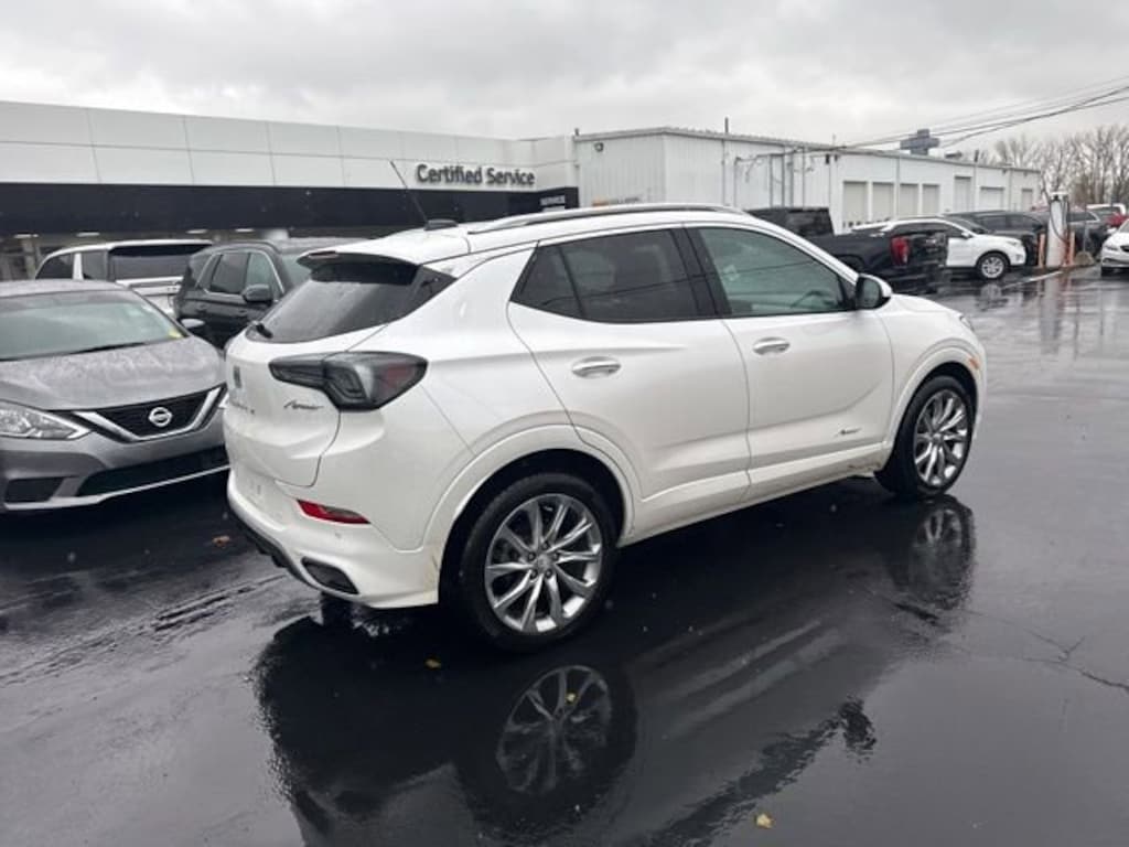 Used 2024 Buick Encore GX Avenir SUV