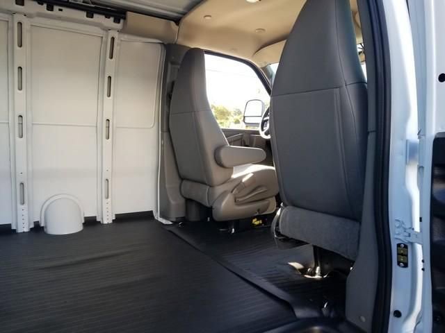 2025 GMC Savana Cargo Work Van - Photo 6