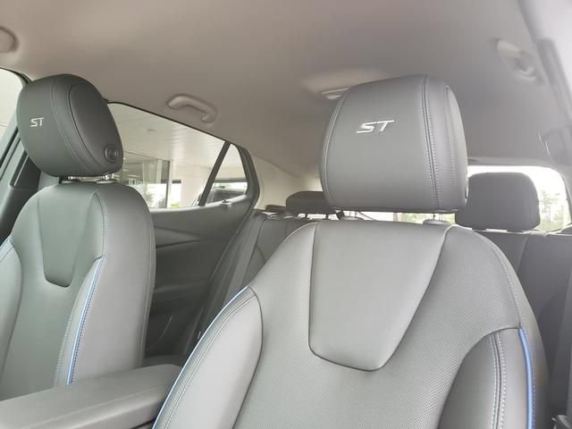 2026 Buick Encore GX Sport Touring - Photo 17