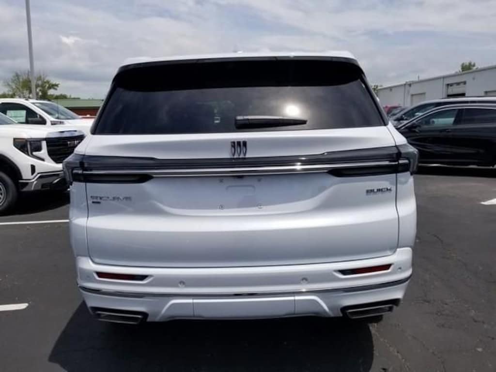 New 2026 Buick Enclave Avenir SUV