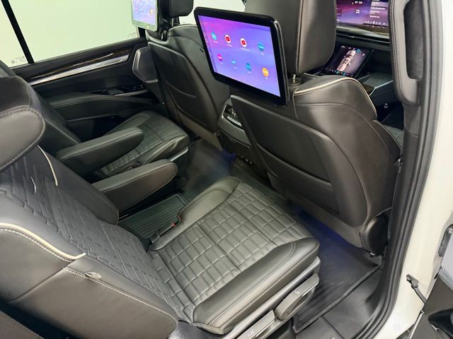 2025 Cadillac Escalade Sport Platinum - Photo 47
