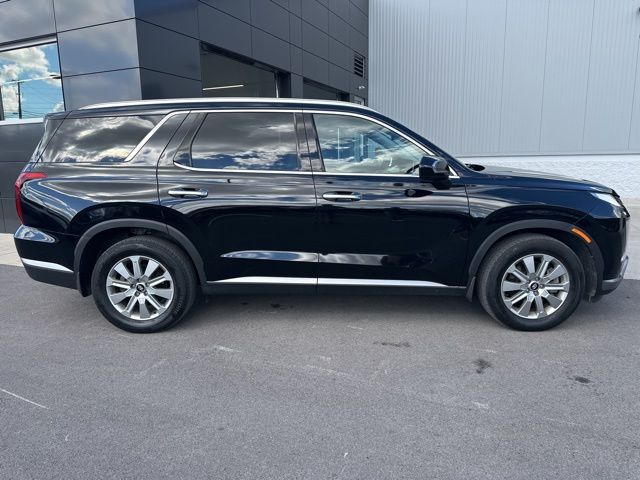 2024 Hyundai Palisade SEL photo 2