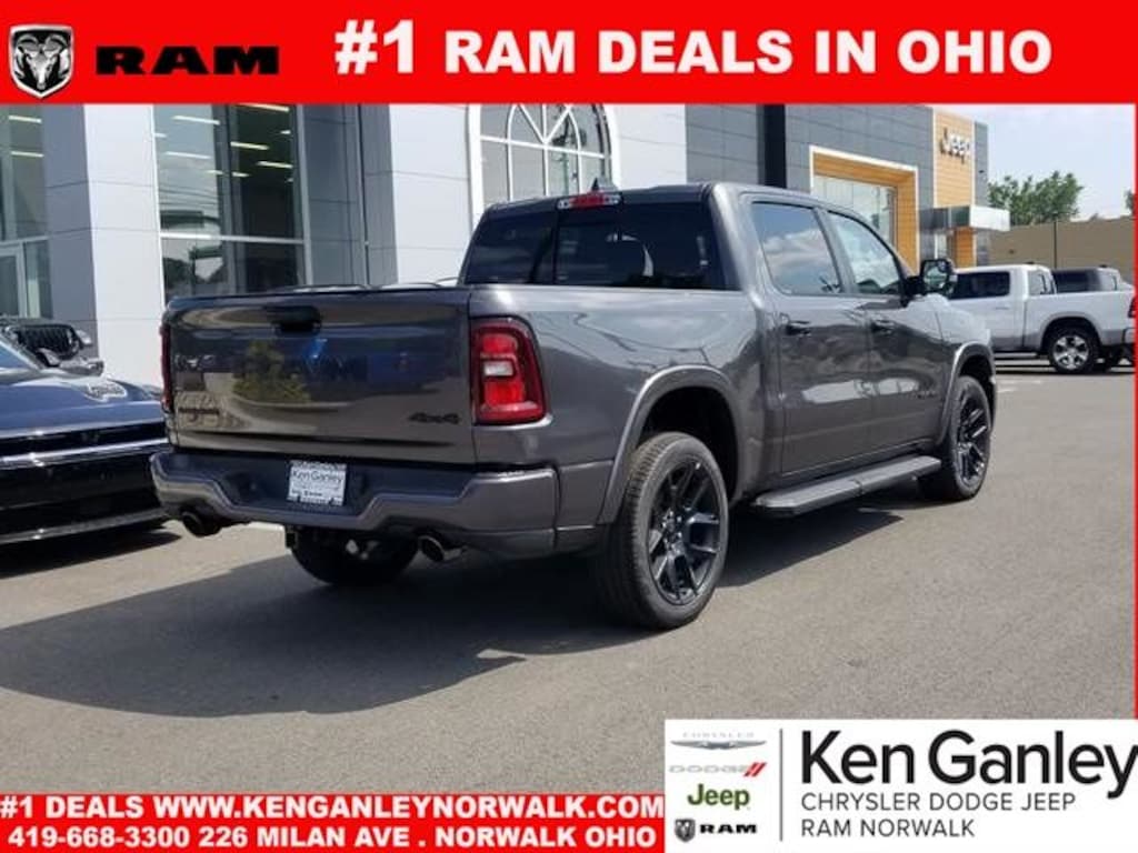 New 2026 Ram 1500 LARAMIE CREW CAB 4X4 5'7 BOX Pickup