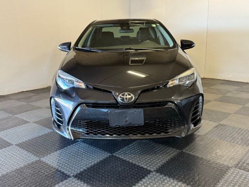 Used 2017 Toyota Corolla LE Sedan
