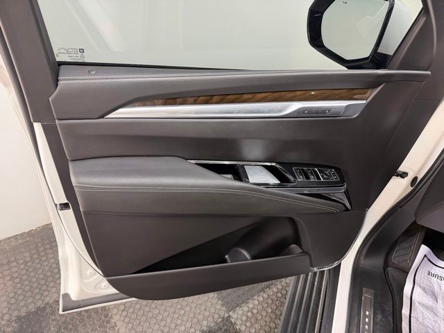 2025 Cadillac Escalade Sport Platinum - Photo 17