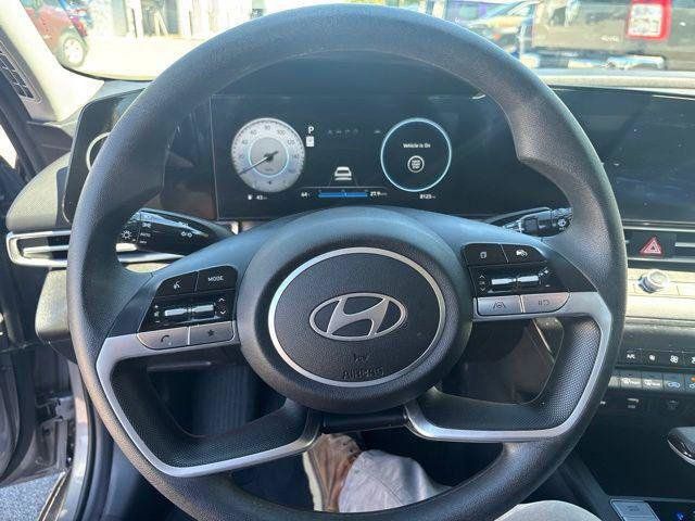 2024 Hyundai Elantra SEL - Photo 27