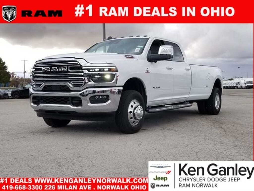 New 2026 Ram 3500 LARAMIE CREW CAB 4X4 8' BOX Pickup