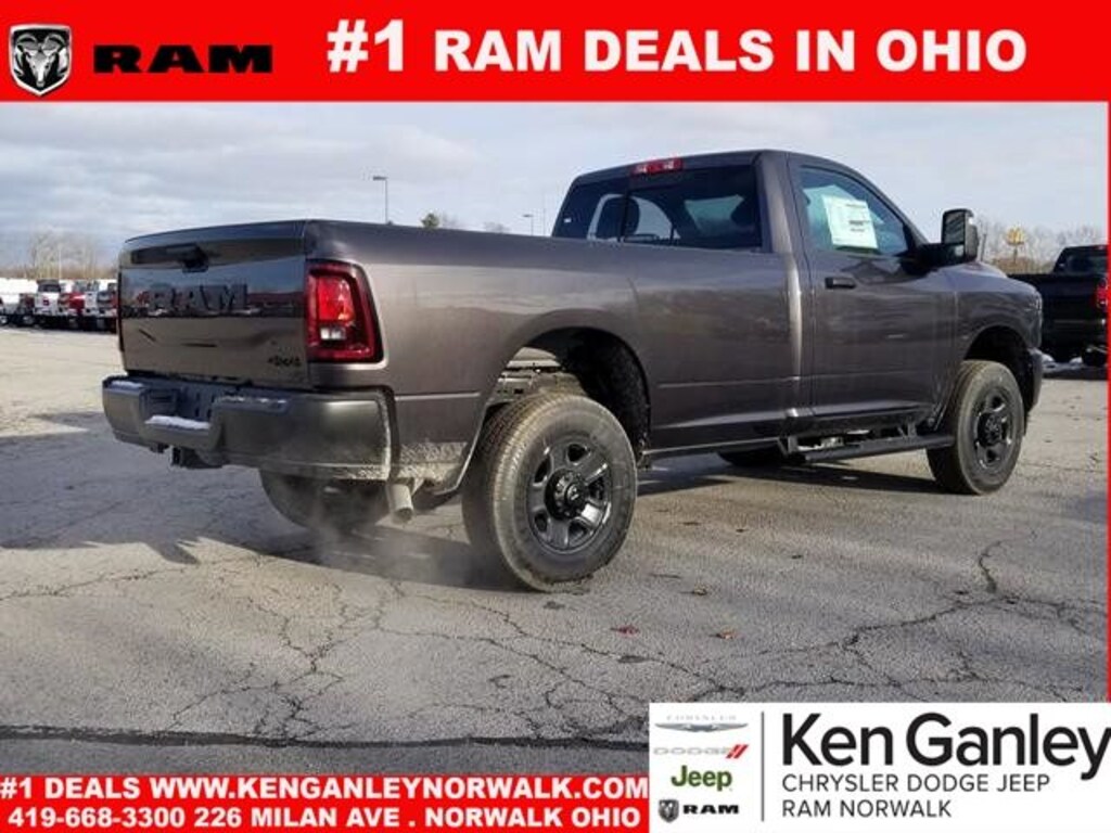 New 2026 Ram 2500 TRADESMAN REGULAR CAB 4X4 8' BOX Pickup