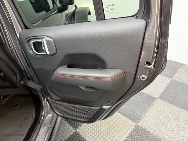 2025 Jeep Wrangler 4-Door Rubicon - Photo 41
