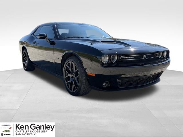 2018 Dodge Challenger R/T's photo
