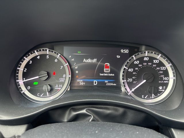 2023 Toyota Highlander L photo 3