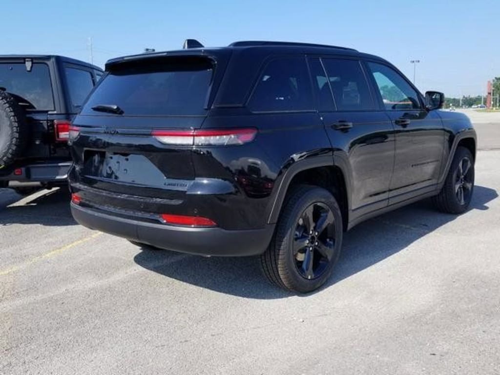 New 2025 Jeep Grand Cherokee LIMITED 4X4 Sport Utility