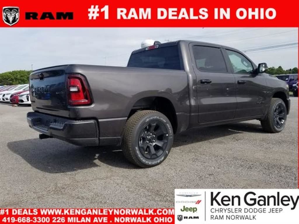 New 2026 Ram 1500 BIG HORN CREW CAB 4X4 5'7 BOX Pickup